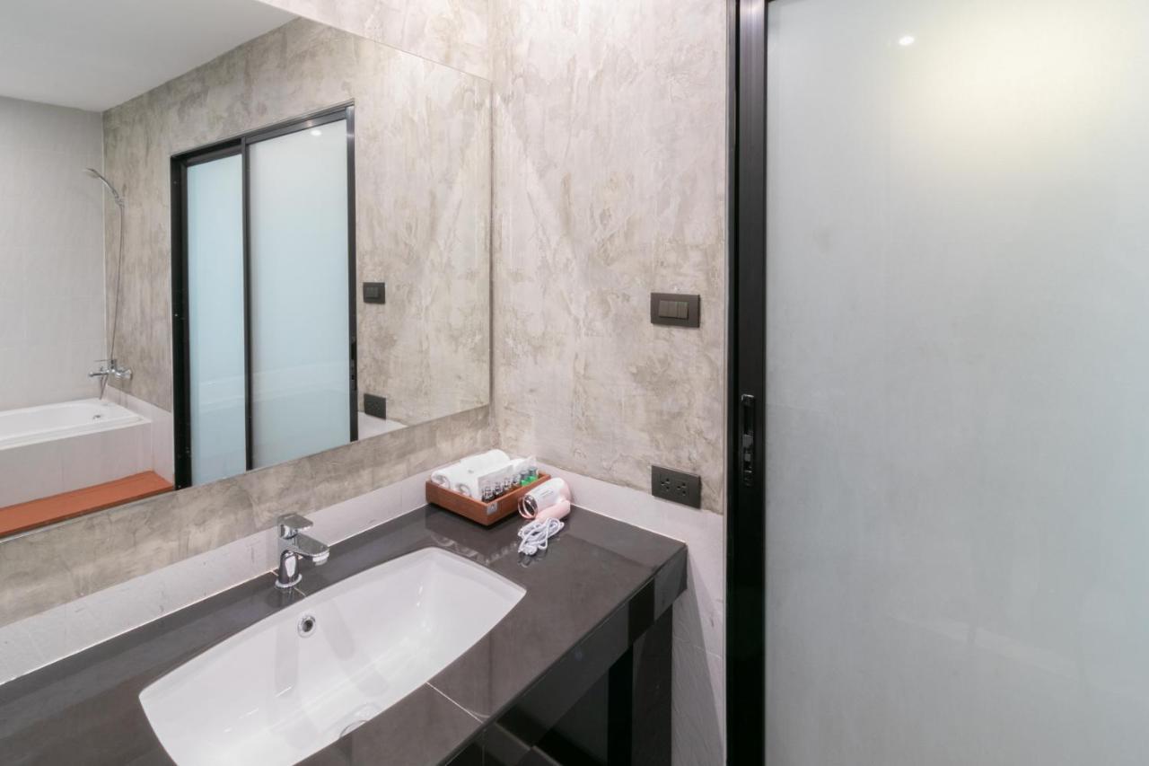 Zleepmotion Bangkok Hostel Εξωτερικό φωτογραφία