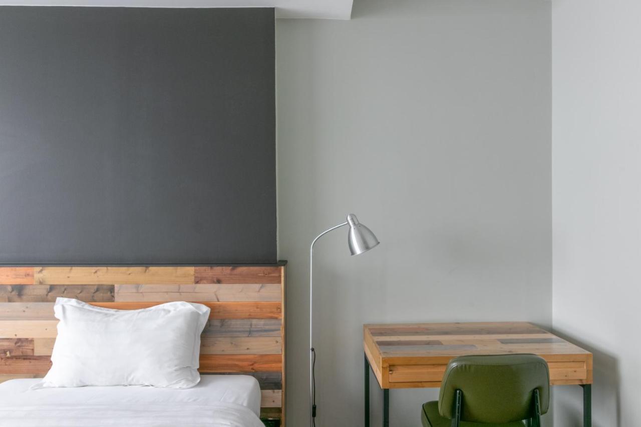 Zleepmotion Bangkok Hostel Εξωτερικό φωτογραφία
