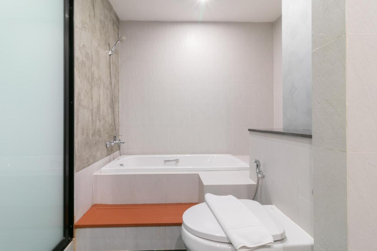 Zleepmotion Bangkok Hostel Εξωτερικό φωτογραφία
